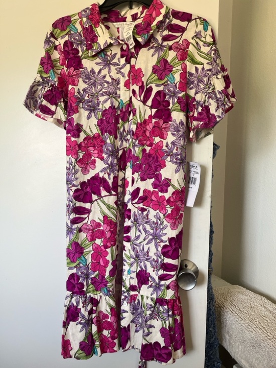 London Times Dresses & Skirts - London Times Fuchsia and Cream Floral Dress or tunic